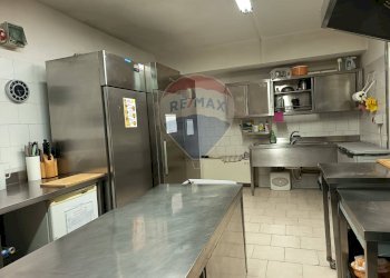 Cucina - Attività Commerciale Napoli - foto 13