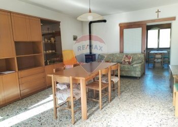 Sala da pranzo - Casa semi indipendente Via Can
 
42, Cesiomaggiore - foto 2