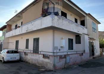 Edificio all\'aperto - Quadrilocale Falciano del Massico - foto 1