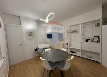 Sala da pranzo - Monolocale via lodovico il moro
 
135, Milano - foto 3