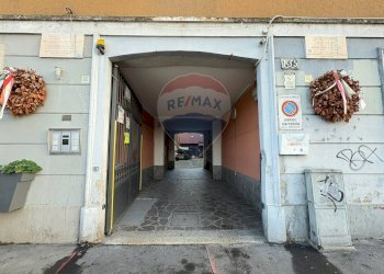 Edificio all\'aperto - Monolocale via lodovico il moro
 
135, Milano - foto 24