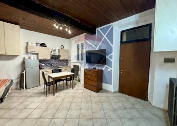 Sala da pranzo - One-room apartment via Binasco
 
40, Casarile - photo 1