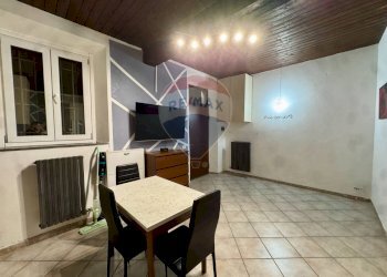 Sala da pranzo - One-room apartment via Binasco
 
40, Casarile - photo 4