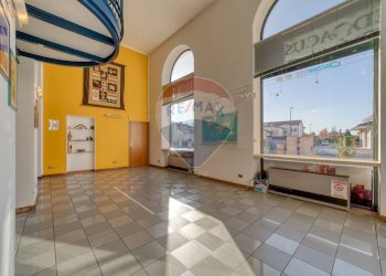 Stanza vuota - Shop via provinciale nord
50, Fossò - photo 9