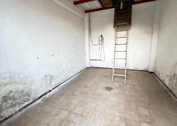 Foto 3 - Warehouse Via Castello
 
61/E, Vimercate - photo 3