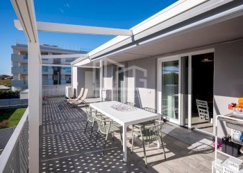 Foto 14 - Quadrilocale Via pastore
 
16, Peschiera del Garda - foto 14