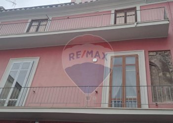 Edificio all\'aperto - Quadrilocale guido fiera mosca
 
37, Capua - foto 2