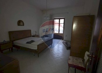 Camera / camera da letto - Quadrilocale guido fiera mosca
 
37, Capua - foto 6