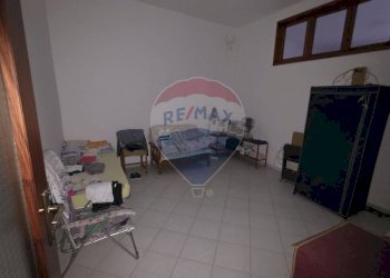 Soggiorno - Quadrilocale guido fiera mosca
 
37, Capua - foto 13