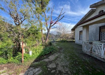 Giardino - Villa Via Della Zagara
 
12, Misilmeri - photo 9