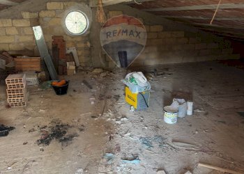 Stanza vuota - Villa Via Della Zagara
 
12, Misilmeri - photo 16