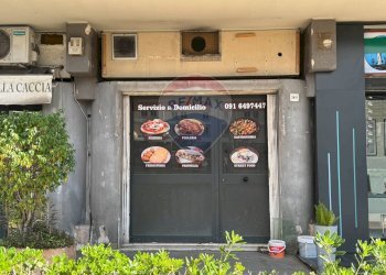 Dettagli - Locale Commerciale Viale Regione Siciliana Nord Ovest
 
2617, Palermo - foto 10