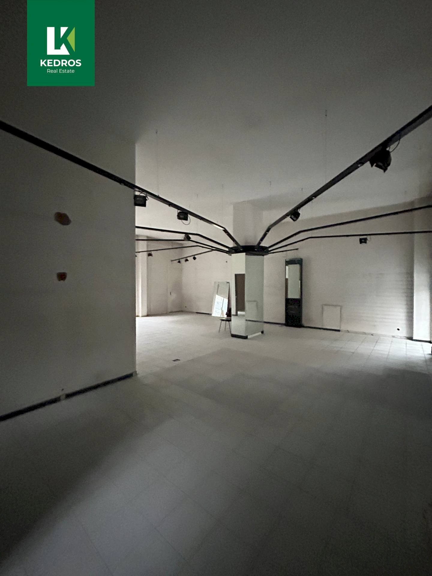 Foto 3 - Commercial Premises via ragazzi 99
 
6, Busto Arsizio - photo 3