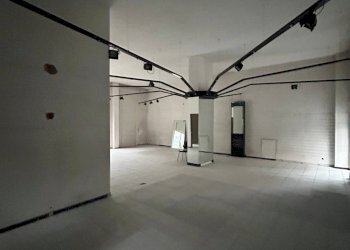 Foto 3 - Commercial Premises via ragazzi 99
 
6, Busto Arsizio - photo 3