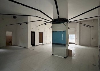 Foto 4 - Commercial Premises via ragazzi 99
 
6, Busto Arsizio - photo 4