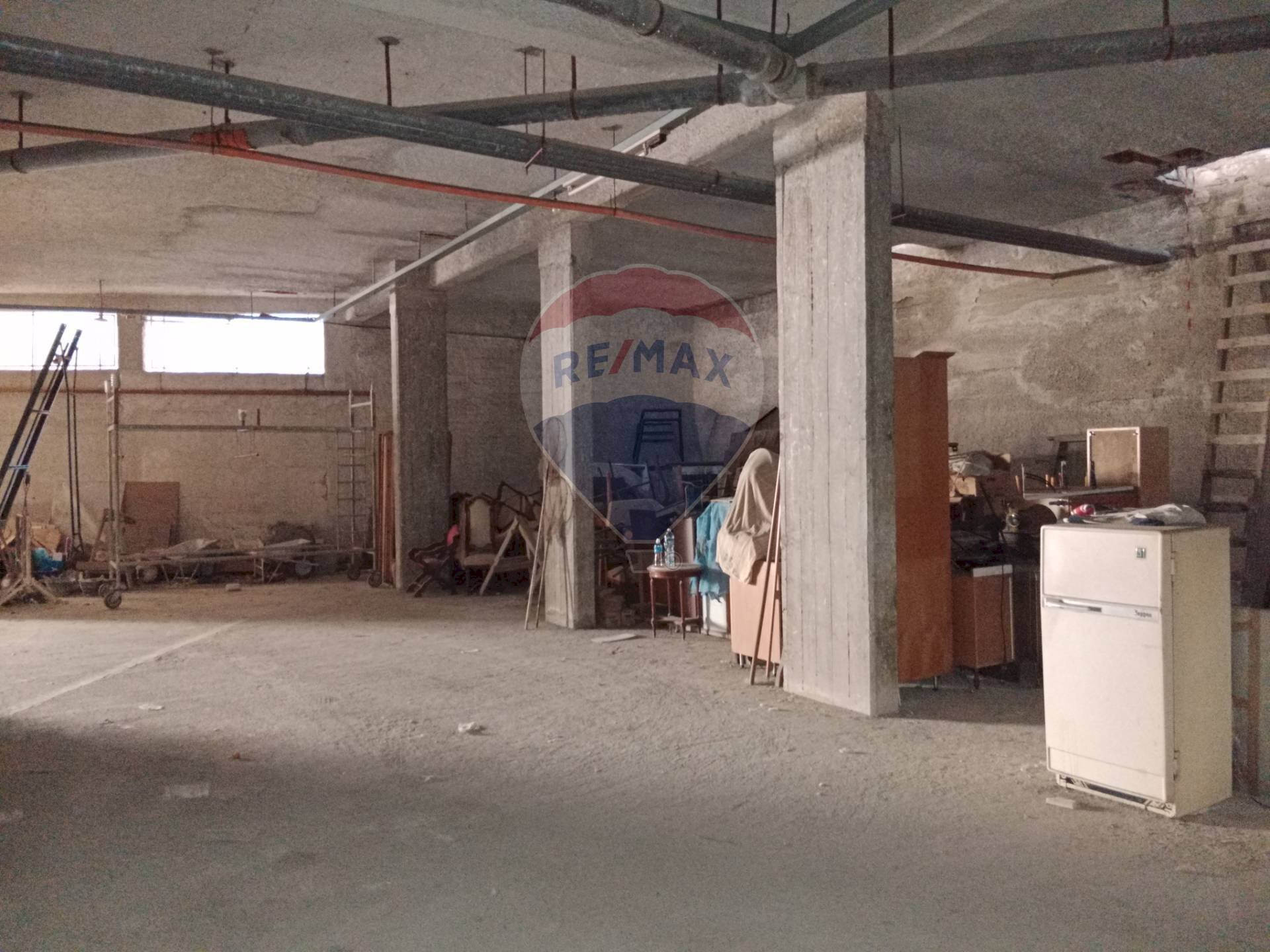 Parcheggio - Commercial Premises VIA AMEDEO D'AOSTA
16 C, Palermo - photo 2