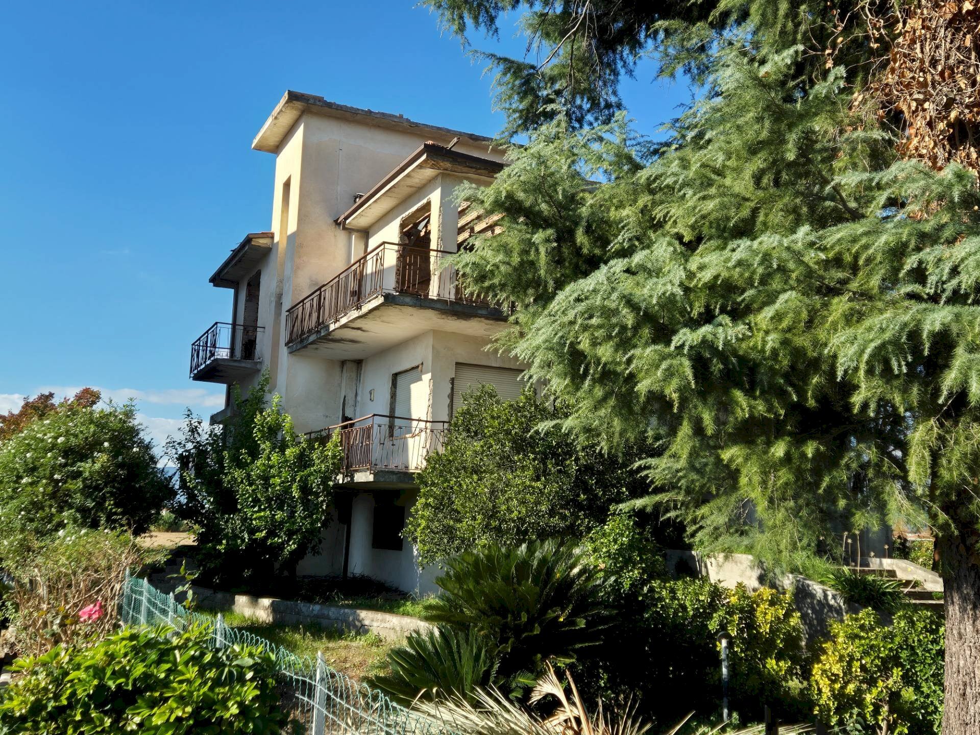 Foto 2 - Terreno edificabile Via Stazione
 
242, Fondi - foto 1