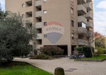 Edificio all\'aperto - Three-room apartment Via Sabatino Lopez
 
5, Milano - photo 18