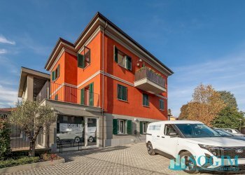 PARCHEGGIO PRIVATO - Office via Piave
 
29, Mariano Comense - photo 15