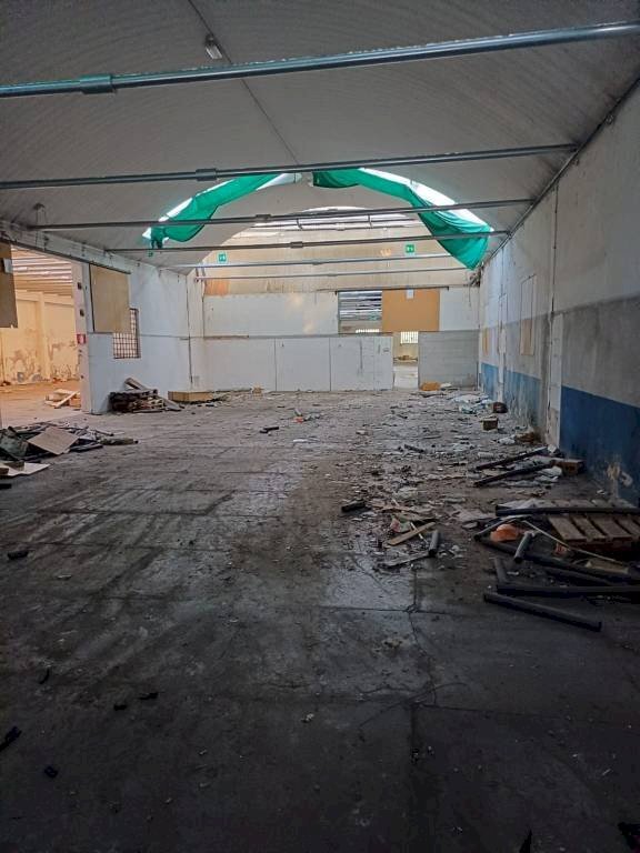 Magazzino - Shed viale Darfo Dallai, Carpi - photo 3