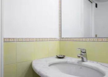 Bagno - Trilocale via di Panico, 39, Roma (zona Centro Storico) - foto 8