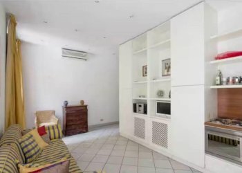 Salone - Trilocale via di Panico, 39, Roma (zona Centro Storico) - foto 1