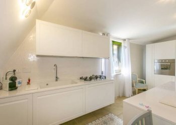 Foto 7 - Semi-detached house via cascia
 
4, Pomezia - photo 7