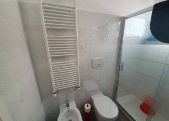 Bagno - Bilocale via Nizza, 84, Torino (zona San Salvario) - foto 10