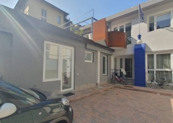 Cortile interno - Bilocale via Nizza, 84, Torino (zona San Salvario) - foto 12