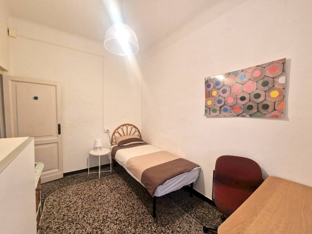 Camera da letto - Non-buildable land via Giacomo Moresco, 14, Genova (neighborhood Marassi) - photo 1