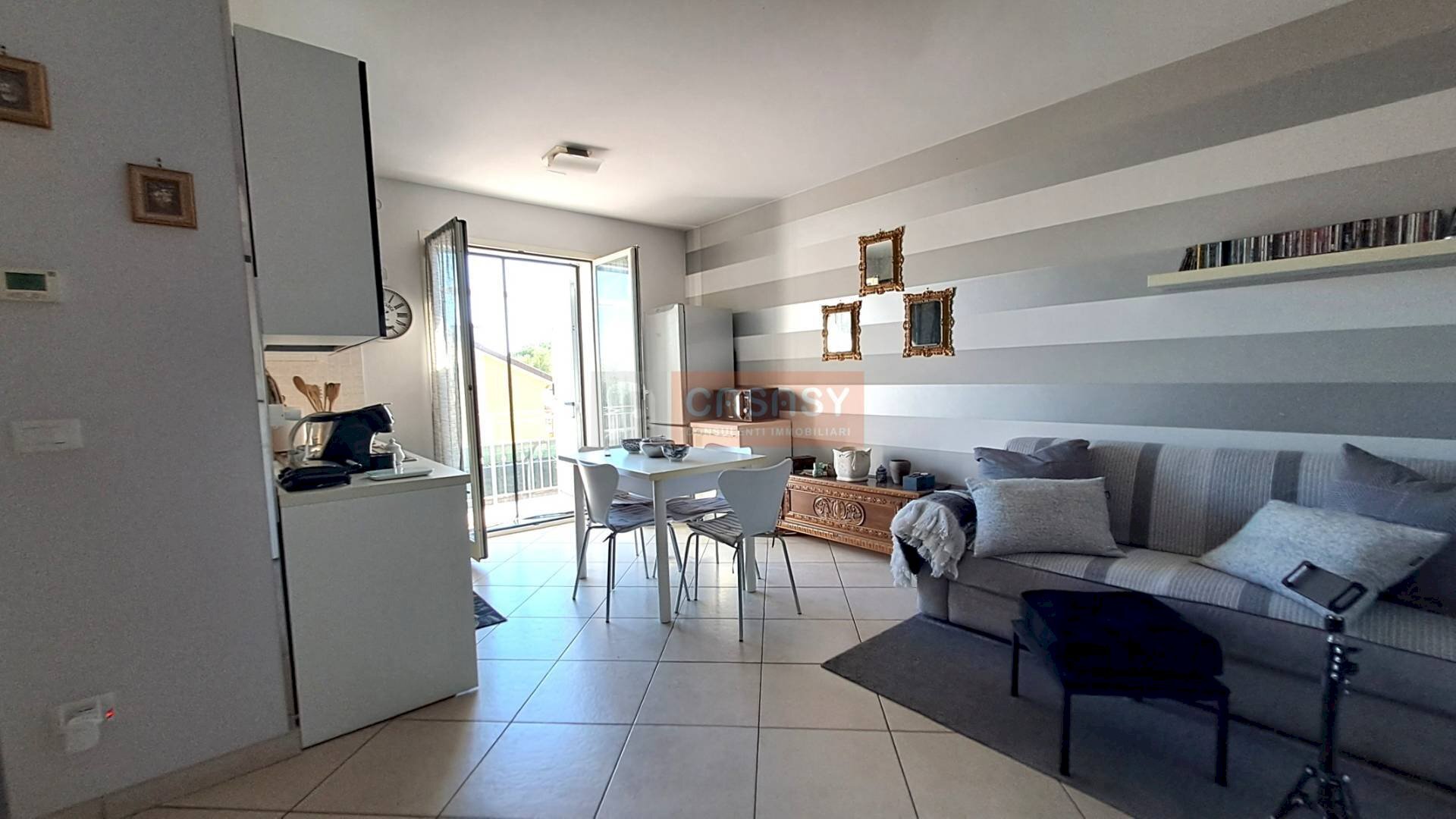 Foto 2 - Two-room apartment Strada Statale 1 Aurelia, Albenga - photo 2