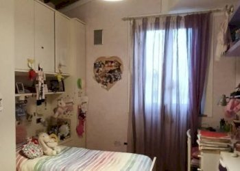 Camera da letto - Quadrilocale via Michelangelo Buonarroti, Montelupo Fiorentino - foto 21