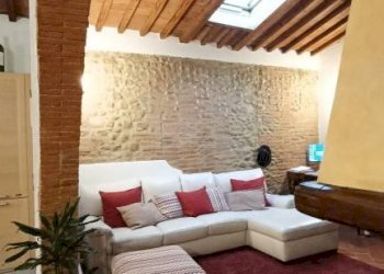 Salone - Quadrilocale via Michelangelo Buonarroti, Montelupo Fiorentino - foto 10