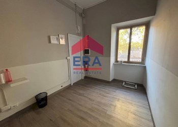 Foto 5 - Office via della Folgarella
 
88, Ciampino - photo 5