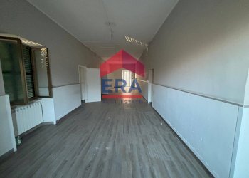 Foto 8 - Office via della Folgarella
 
88, Ciampino - photo 8