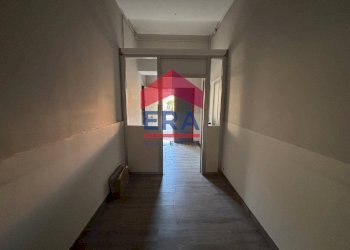 Foto 10 - Office via della Folgarella
 
88, Ciampino - photo 10