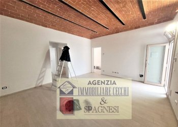 Soggiorno - Quadrilocale via Santa Maria, Campi Bisenzio - foto 7