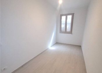 Camera da letto - Quadrilocale via Santa Maria, Campi Bisenzio - foto 15