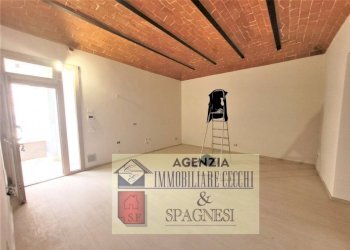 Soggiorno - Quadrilocale via Santa Maria, Campi Bisenzio - foto 20