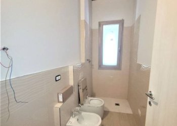 Bagno - Trilocale via Santa Maria, Campi Bisenzio - foto 12