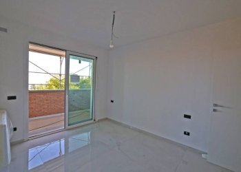 Camera da letto - Villa via dell'Uccellino, Bologna (zona Colli) - foto 6