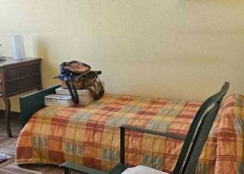 Camera da letto - Trilocale via Giacomo Matteotti, 5, Cuneo (zona Centro) - foto 11