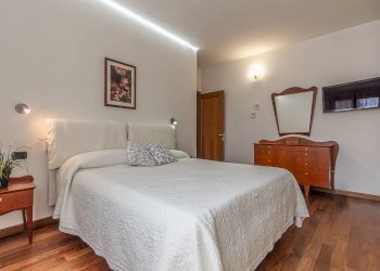 Foto 17 - Villa Via Gallerani
 
2, Terre del Reno - foto 17