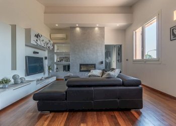 Foto 33 - Villa Via Gallerani
 
2, Terre del Reno - foto 33