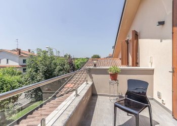 Foto 38 - Villa Via Gallerani
 
2, Terre del Reno - foto 38