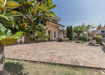 Foto 63 - Villa Via Gallerani
 
2, Terre del Reno - foto 63