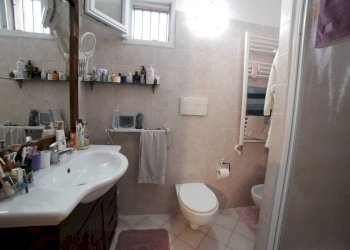 Bagno - Villa via Vignate, Gambolò - foto 12