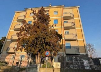 Facciata - Bilocale via Montegrappa, 9, Calvignasco - foto 2