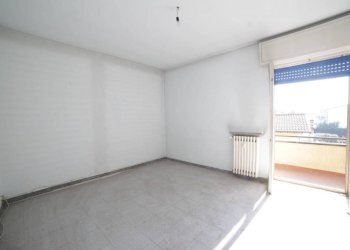 Camera da letto - Bilocale via Montegrappa, 9, Calvignasco - foto 11