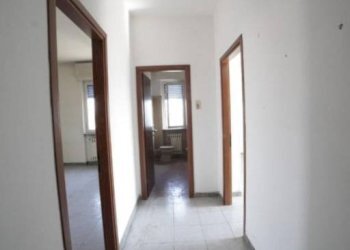 Corridoio - Bilocale via Montegrappa, 9, Calvignasco - foto 14